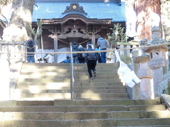 新海神社