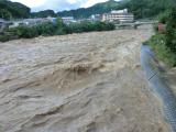 千曲川台風18号